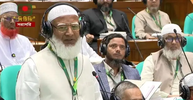 প্রধান উপদেষ্টা পদত্যাগ করবেন না: ফাইজ তাইয়েব আহমেদ