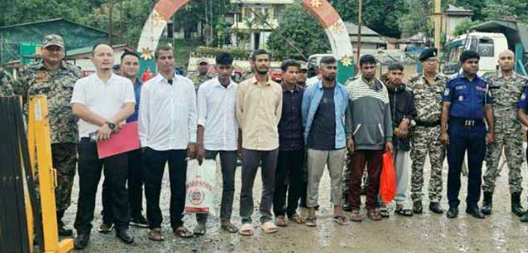 প্রধান উপদেষ্টা পদত্যাগ করবেন না: ফাইজ তাইয়েব আহমেদ