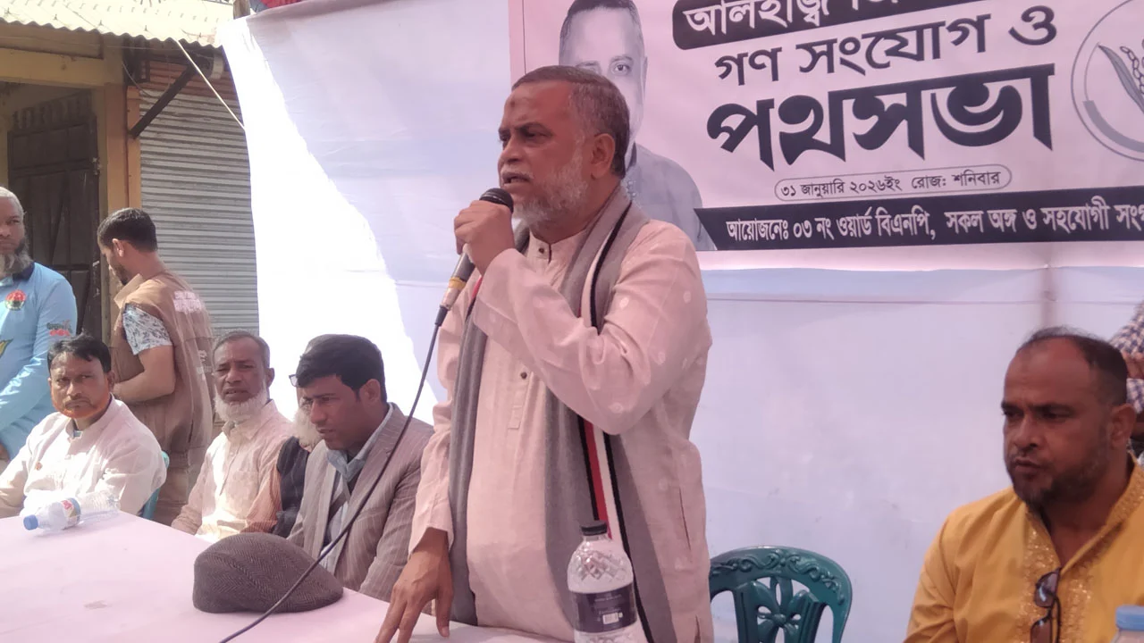 প্রধান উপদেষ্টা পদত্যাগ করবেন না: ফাইজ তাইয়েব আহমেদ
