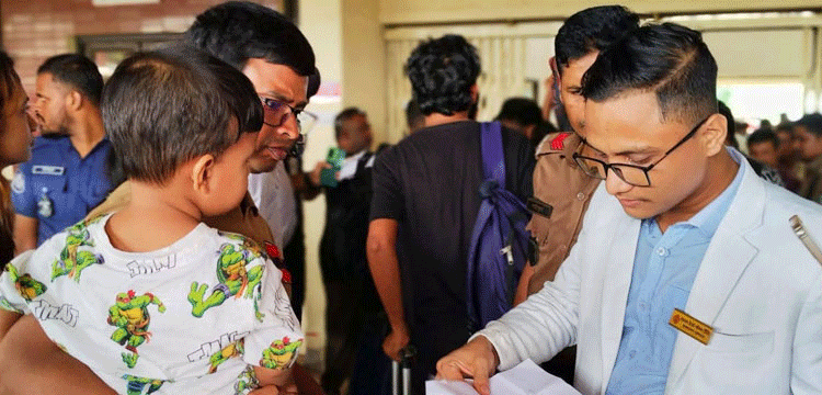 প্রধান উপদেষ্টা পদত্যাগ করবেন না: ফাইজ তাইয়েব আহমেদ