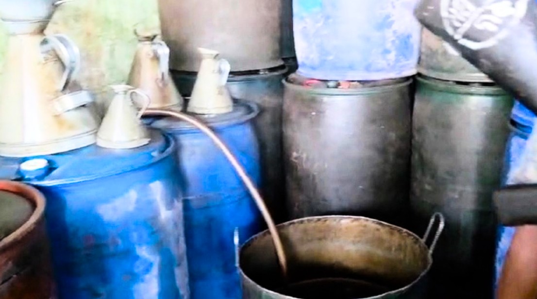 প্রধান উপদেষ্টা পদত্যাগ করবেন না: ফাইজ তাইয়েব আহমেদ