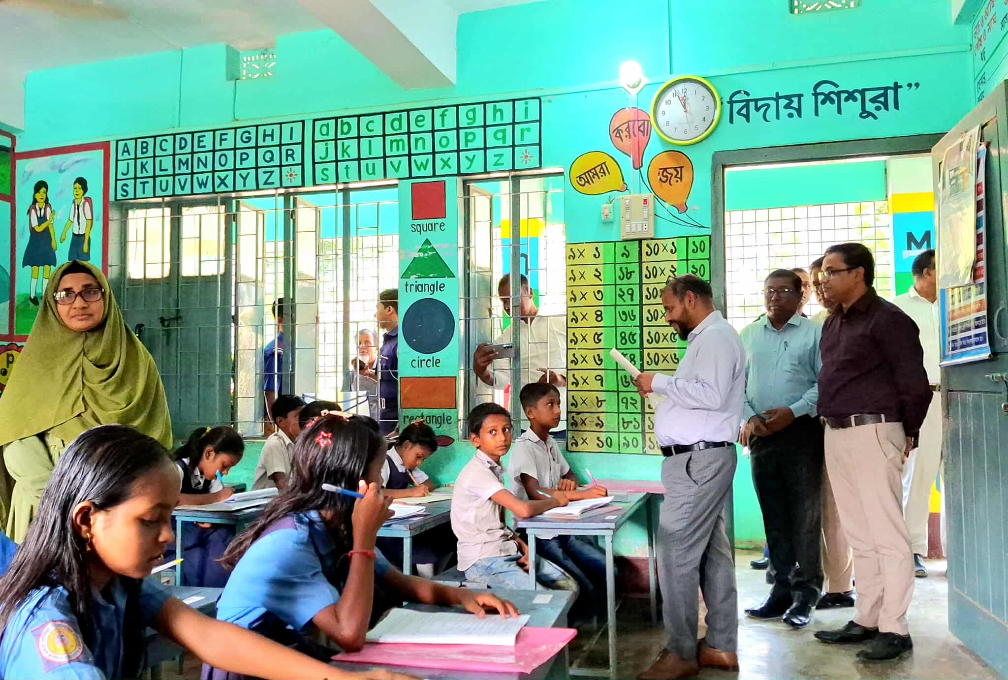 প্রধান উপদেষ্টা পদত্যাগ করবেন না: ফাইজ তাইয়েব আহমেদ