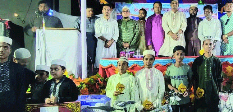 প্রধান উপদেষ্টা পদত্যাগ করবেন না: ফাইজ তাইয়েব আহমেদ