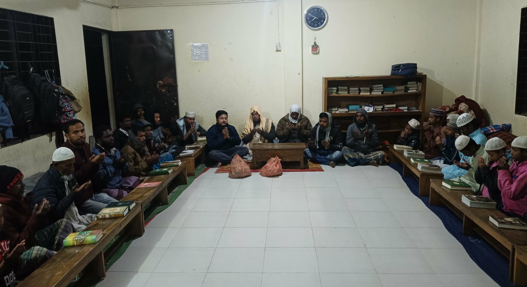 প্রধান উপদেষ্টা পদত্যাগ করবেন না: ফাইজ তাইয়েব আহমেদ