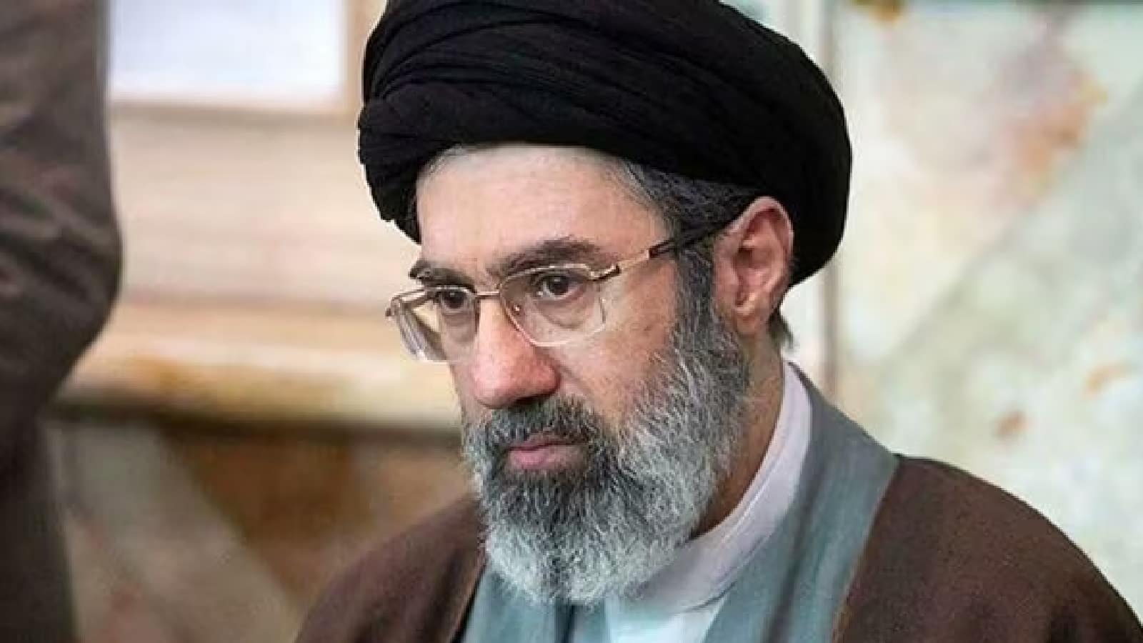 প্রধান উপদেষ্টা পদত্যাগ করবেন না: ফাইজ তাইয়েব আহমেদ