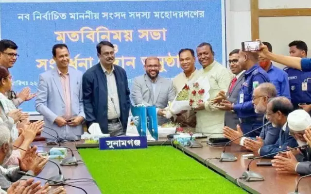 প্রধান উপদেষ্টা পদত্যাগ করবেন না: ফাইজ তাইয়েব আহমেদ