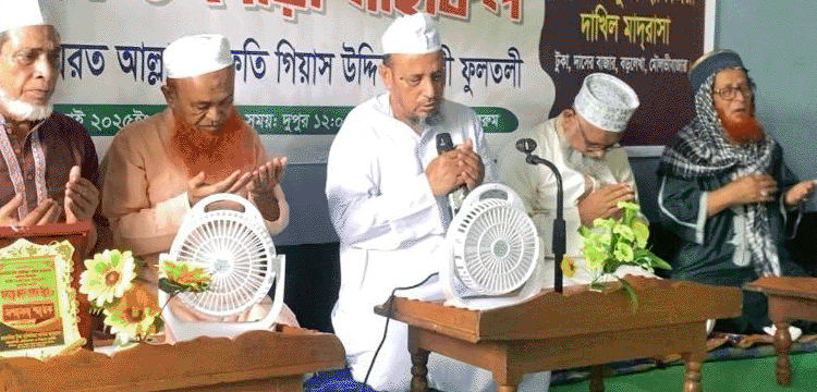 প্রধান উপদেষ্টা পদত্যাগ করবেন না: ফাইজ তাইয়েব আহমেদ