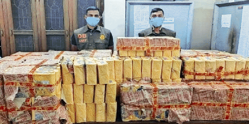 প্রধান উপদেষ্টা পদত্যাগ করবেন না: ফাইজ তাইয়েব আহমেদ