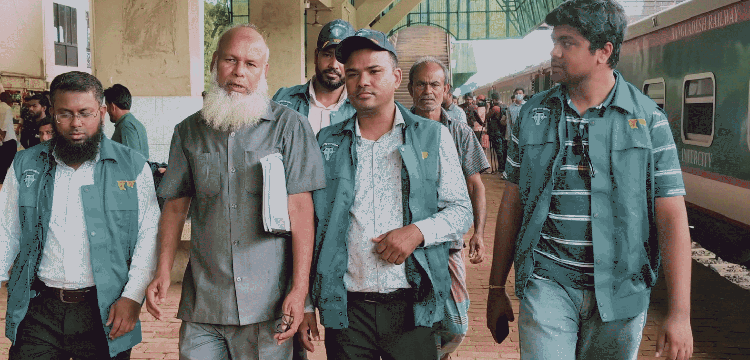 প্রধান উপদেষ্টা পদত্যাগ করবেন না: ফাইজ তাইয়েব আহমেদ