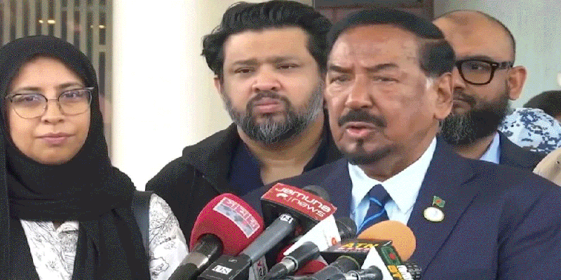 প্রধান উপদেষ্টা পদত্যাগ করবেন না: ফাইজ তাইয়েব আহমেদ