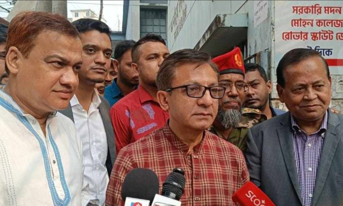 প্রধান উপদেষ্টা পদত্যাগ করবেন না: ফাইজ তাইয়েব আহমেদ