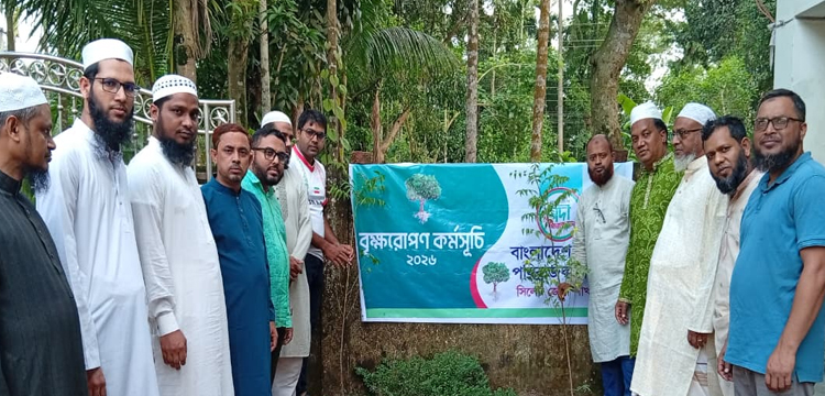 প্রধান উপদেষ্টা পদত্যাগ করবেন না: ফাইজ তাইয়েব আহমেদ