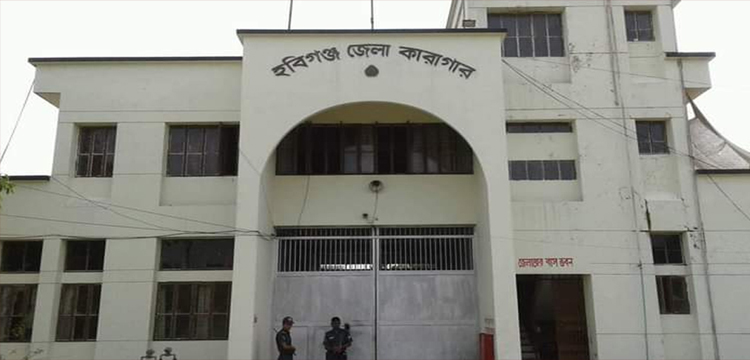 প্রধান উপদেষ্টা পদত্যাগ করবেন না: ফাইজ তাইয়েব আহমেদ