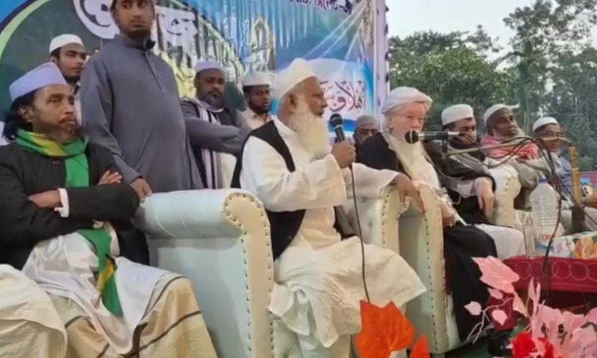 প্রধান উপদেষ্টা পদত্যাগ করবেন না: ফাইজ তাইয়েব আহমেদ