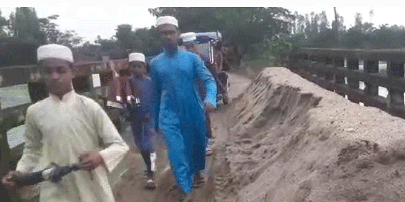 প্রধান উপদেষ্টা পদত্যাগ করবেন না: ফাইজ তাইয়েব আহমেদ