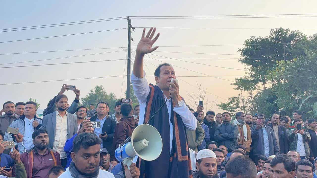 প্রধান উপদেষ্টা পদত্যাগ করবেন না: ফাইজ তাইয়েব আহমেদ