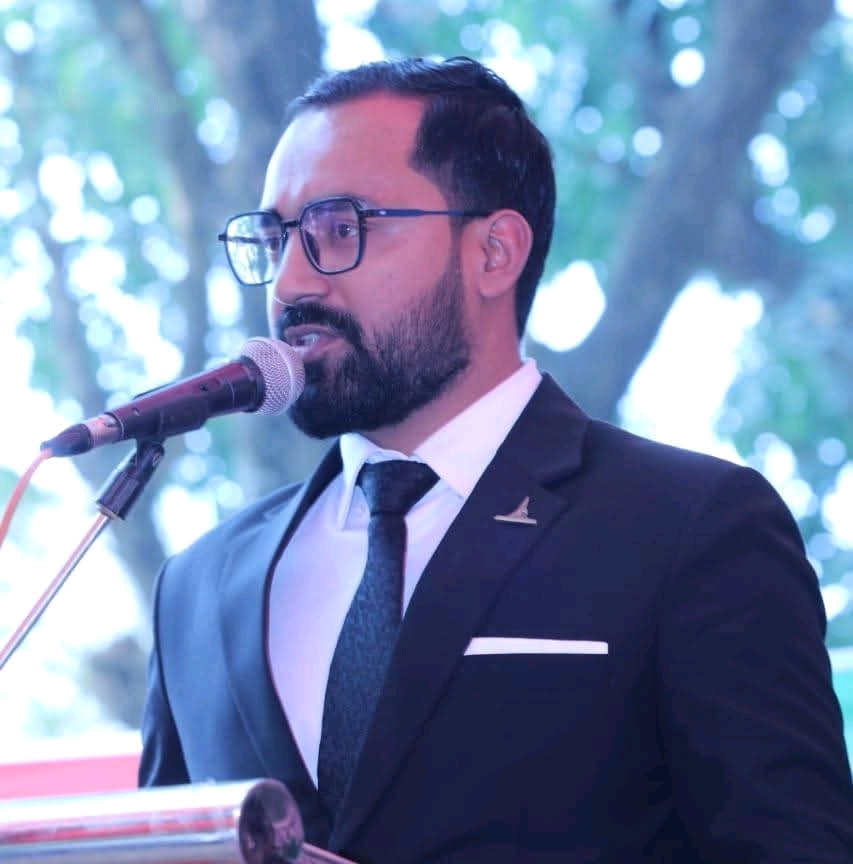 প্রধান উপদেষ্টা পদত্যাগ করবেন না: ফাইজ তাইয়েব আহমেদ