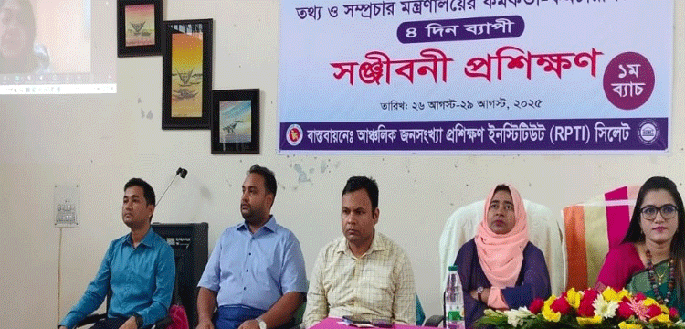 প্রধান উপদেষ্টা পদত্যাগ করবেন না: ফাইজ তাইয়েব আহমেদ