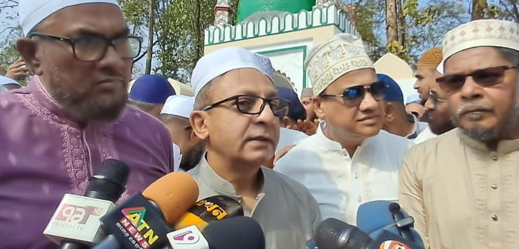 প্রধান উপদেষ্টা পদত্যাগ করবেন না: ফাইজ তাইয়েব আহমেদ