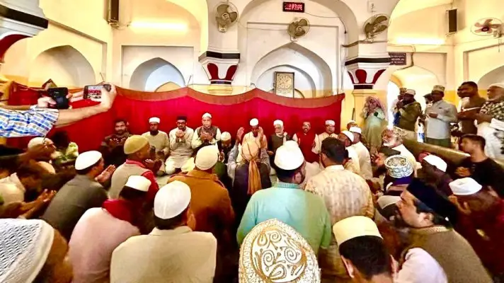 প্রধান উপদেষ্টা পদত্যাগ করবেন না: ফাইজ তাইয়েব আহমেদ