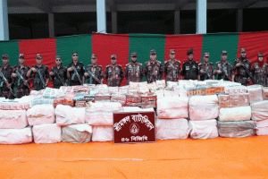 শ্রীমঙ্গল রেলস্টেশনে প্রায় ৩ কোটি টাকার ভারতীয় পণ্য জব্দ