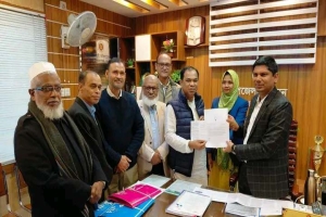 সুনামগঞ্জ-৩ আসনে বিএনপির প্রার্থী কয়ছর এম আহমেদের মনোনয়নপত্র দাখিল