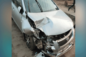 মৌলভীবাজারে নিয়ন্ত্রণ হারিয়ে প্রাইভেট কারের ধাক্কায় ৪ পথচারী আহত