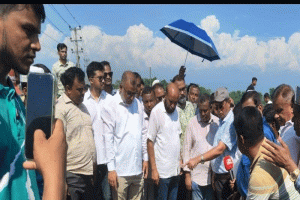 সুনামগঞ্জে এমপির বিরুদ্ধে কোটি টাকা চাঁদা দাবির অভিযোগ!