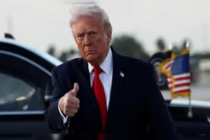 হরমুজ প্রণালি অবরোধের নির্দেশ ট্রাম্পের