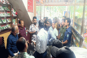 হবিগঞ্জে চড়া মূল্যে সার বিক্রি, ডিলারকে লাখ টাকা অর্থদণ্ড