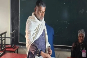‘আমি আশাবাদী’-শাল্লায় ভোটদান পরবর্তী শিশির মনির