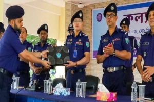 আইন-শৃঙ্খলায় বিশেষ অবদান: ছাতকের ওসি মিজানুর পুরস্কৃত