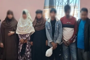 সিলেটের চাঁদনীঘাটে হোটেলে অভিযান, অনৈতিক কর্মকাণ্ডের অভিযোগে আটক ৬