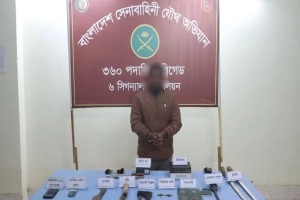 ​দিরাইয়ে সেনাবাহিনীর অভিযানে বিদেশি পিস্তলসহ নিষিদ্ধ ছাত্রলীগ নেতা গ্রেপ্তার