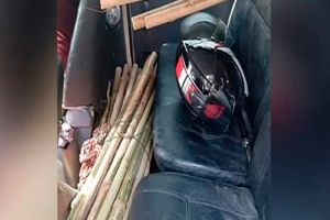 সিলেটে বাসা থেকে বিপুল পরিমাণ লাঠিসোঁটা উদ্ধার