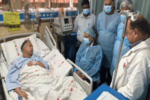 বিদ্যুৎমন্ত্রীর চিকিৎসার খোঁজ নিতে হাসপাতালে: রাষ্ট্রপতি
