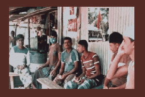 চা’য়ের ধোঁয়ায় উড়ে কোটি টাকার রাজনীতি’