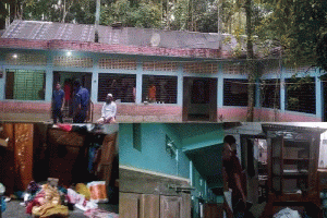 জকিগঞ্জে সাবেক ইউপি সদস্যের বাড়িতে ডাকাতি, সোনা-নগদ টাকাসহ মালামাল লুট