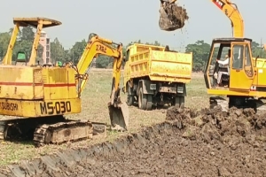 জামালগঞ্জে ভূমিখেকো সাজিদের তান্ডব ::ধংসের মুখে কৃষি জমি