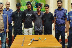 শ্রীমঙ্গলে ডাকাতির প্রস্তুতিকালে দেশীয় অস্ত্রসহ গ্রেপ্তার -৪