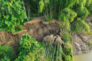 বিয়ানীবাজার কুশিয়ারা নদীতে তীব্র ভাঙন