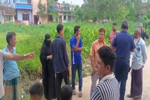হবিগঞ্জে প্রবাসীর স্ত্রী-সন্তানের গলায় দা ঠেকিয়ে সাড়ে ৪ লাখ টাকা ছিনতাই