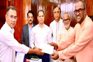 ঈদ উপলক্ষ্যে সিসিকের পরিচ্ছন্নতা কর্মীদের জন্য ৪১ লাখ টাকার অনুদান