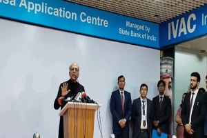রোববার থেকে ফের চালু হচ্ছে ভারতের ট্যুরিস্ট ভিসা
