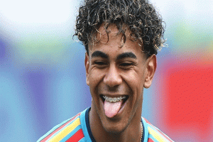 ফ্রান্সকে হুশিয়ারি দিয়ে ইয়ামাল বললেন, “ভয় পাই না”