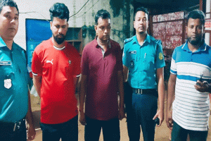 সিলেটে রেলওয়ের টিকিট কালোবাজারে বিক্রি, ২ রেল পুলিশ আটক