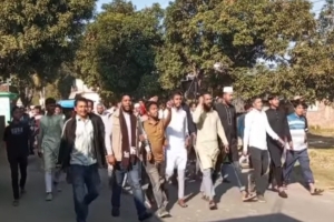 উসমান হাদীর ওপর হামলার প্রতিবাদে দোয়ারাবাজারে বিক্ষোভ মিছিল