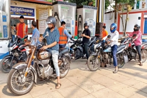 সিলেটে জ্বালানি তেলের অস্বাভাবিক চাহিদা