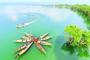 টাঙ্গুয়ার হাওরের পাশে নীতিমালা লঙ্ঘন করে চার জলমহালের খাস কালেকশন