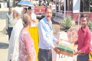 তামাবিল দিয়ে ভারতে গেল প্রধান উপদেষ্টার উপহারের আম